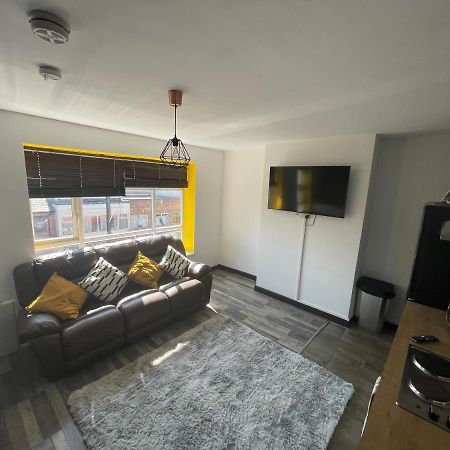 The Willow - Superb Spacious 3 Bed Room Apartment Blackpool Ngoại thất bức ảnh